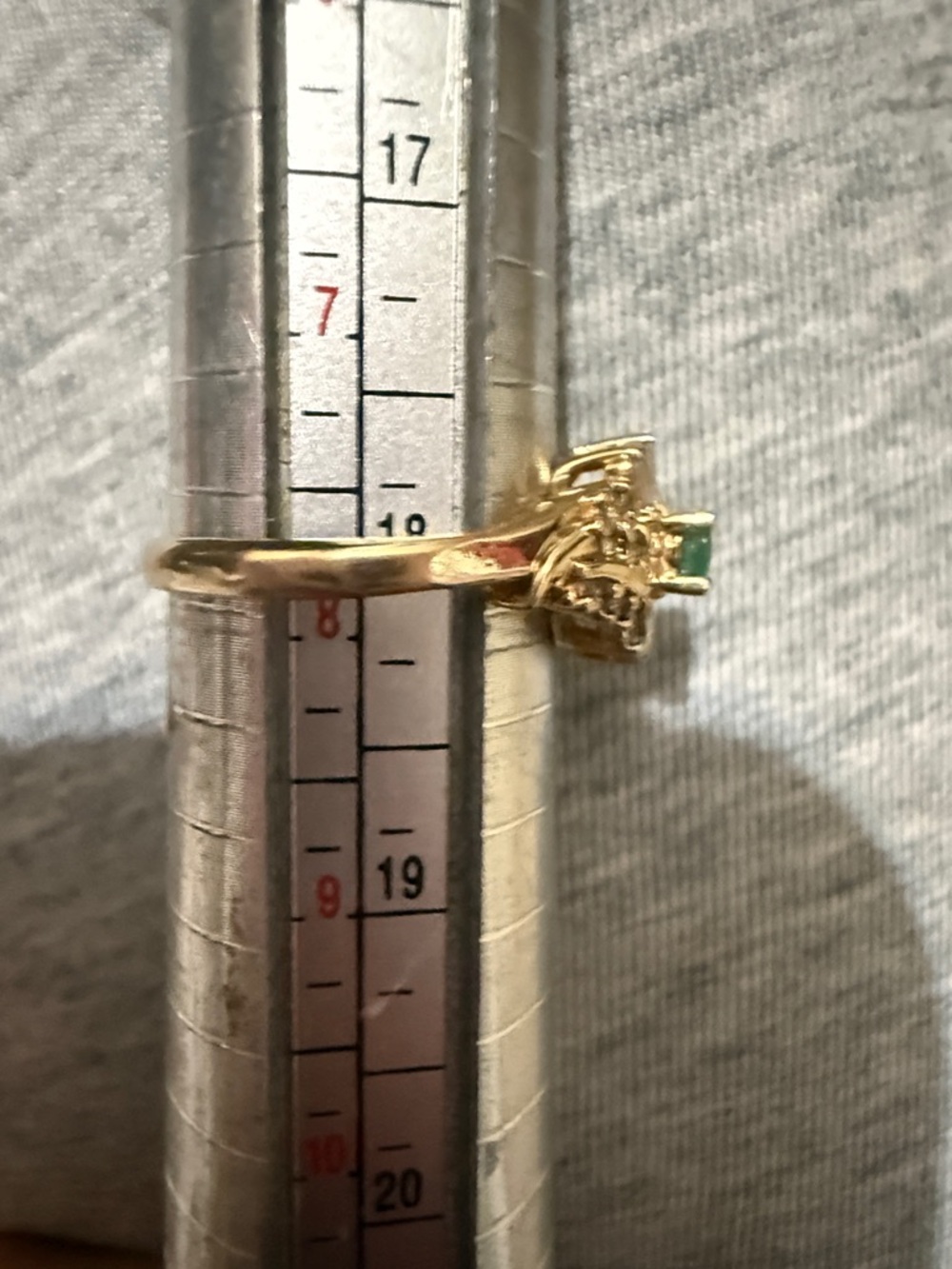 Vintage 1980s Ballerina 10kt Gold Emerald & Diamond Cluster Ring ACC8 .95.ctw - Picture 17 of 17